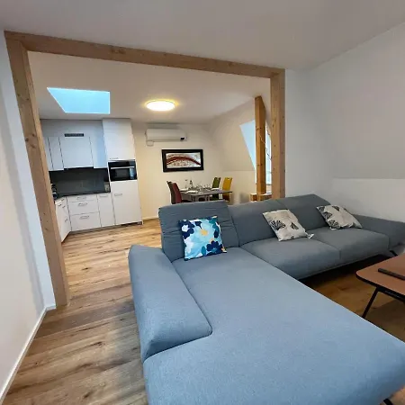 Schnyder's - Rosenappartement Rapperswil (St. Gallen)